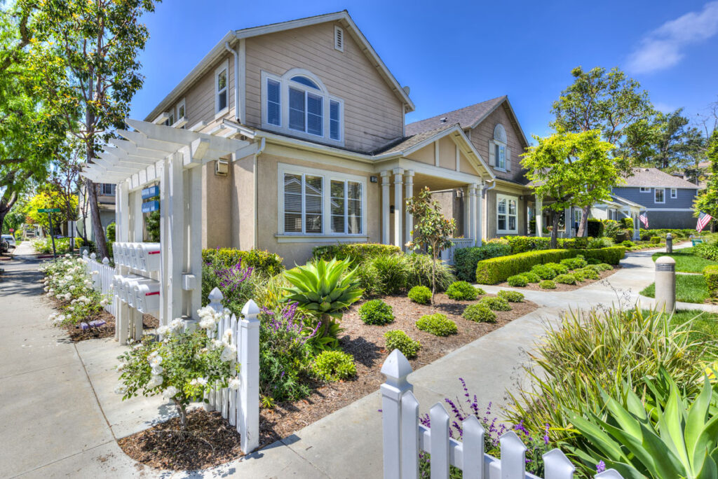 Read more about New Aliso Viejo Real Estate-23 Picket Ln